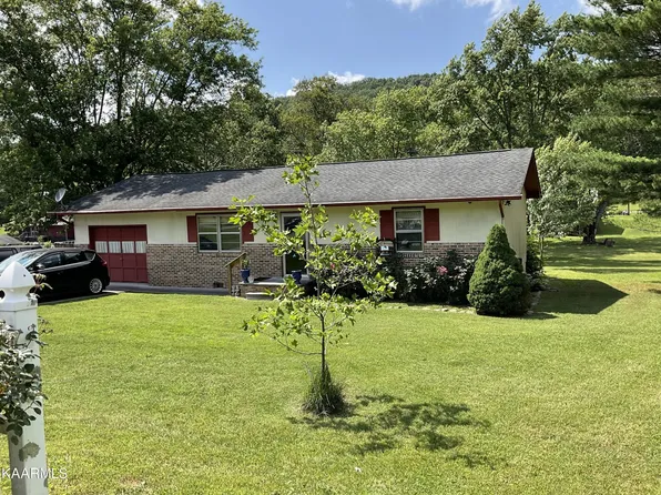 202 Meadow View Dr, Maynardville, TN 37807