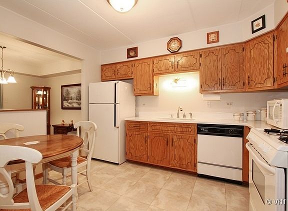 4th image of 11111 Heritage Dr