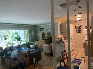 106 22nd Ave APT 201, Seattle, WA 98122