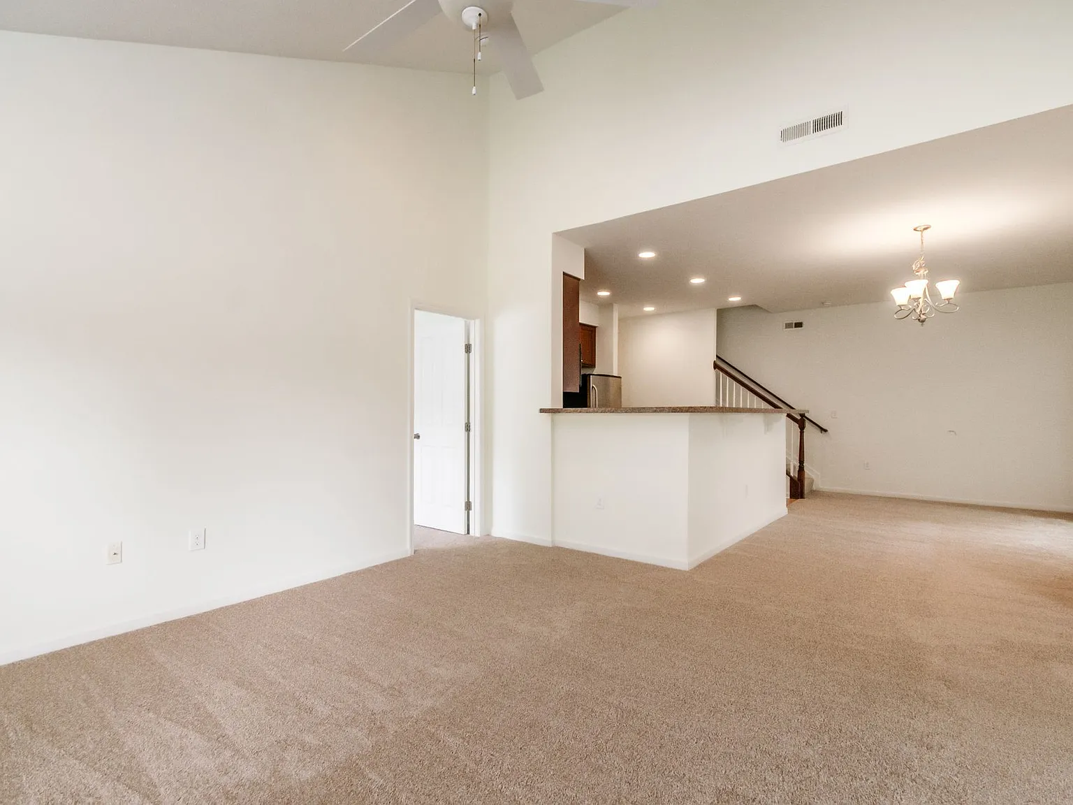 322 Cover Place - 1 — Photo 3