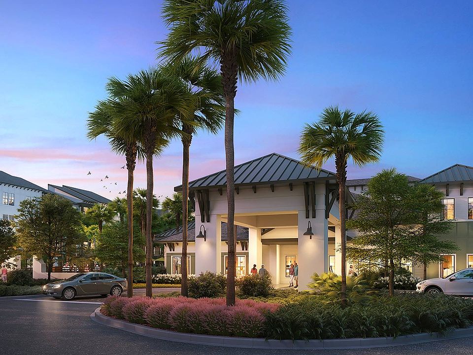 Drive-up portico clubhouse entrance