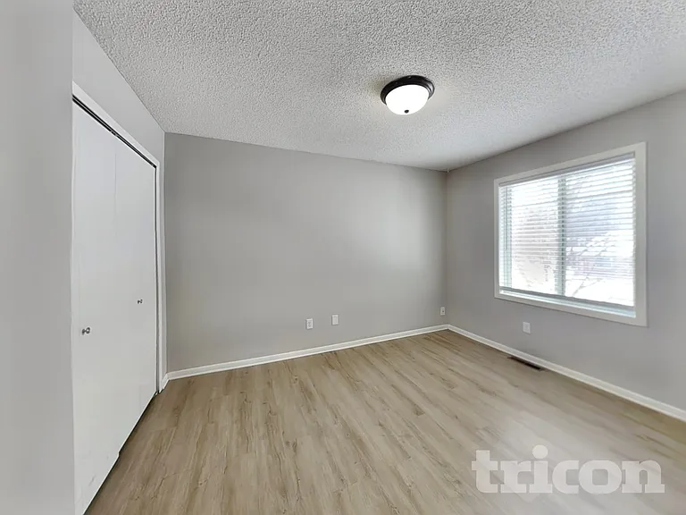 8301 Thomas Ave N — Photo 10