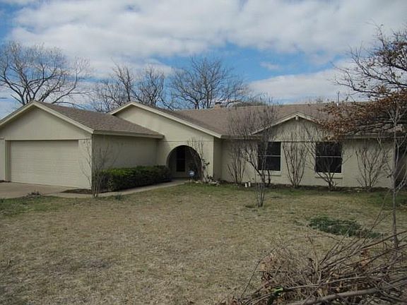 2nd image of 5104 Winesanker Way