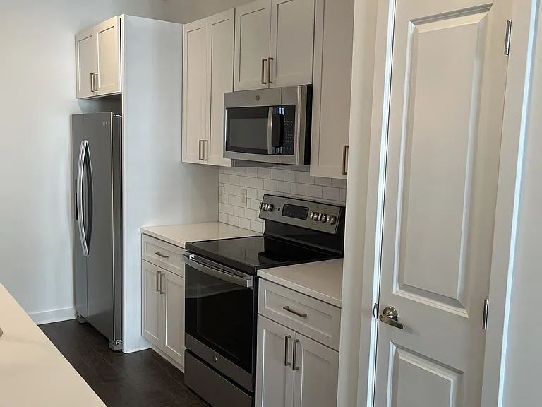 1677 54th Ave N #228 — Photo 3