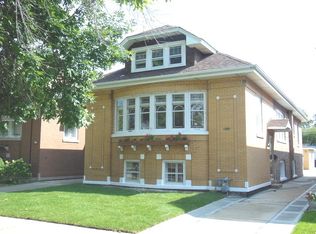 2119 Clinton Ave, Berwyn, IL 60402