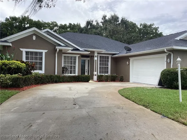 1309 Lakeside Way, Sebring, FL 33876