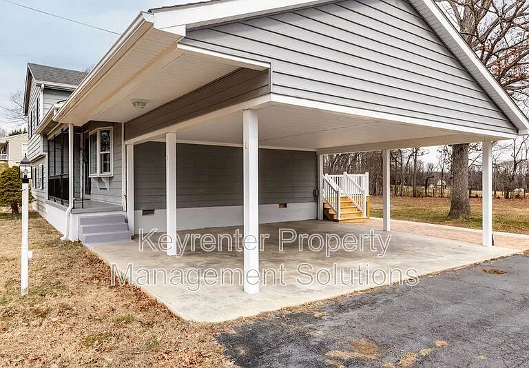 781 Cold Springs Rd — Photo 33