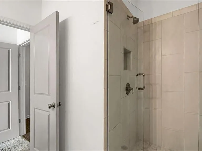900 Brees Ct — Photo 7