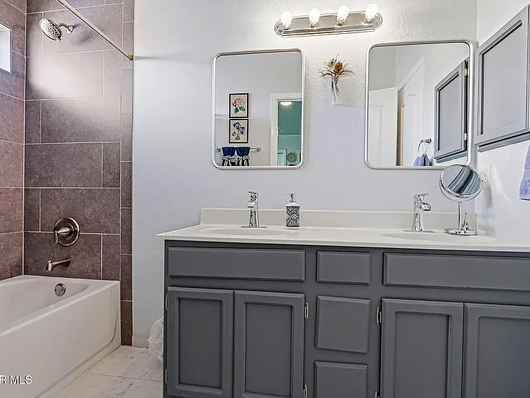 1117 Sun Shadow Dr — Photo 28