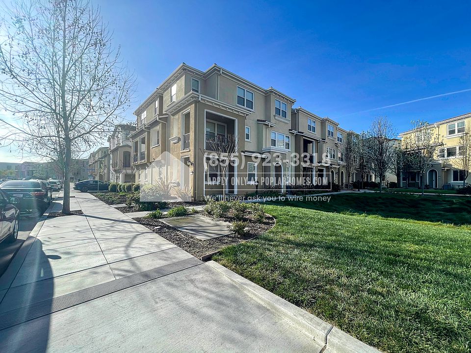 1st image of 218 Montalcino Cir