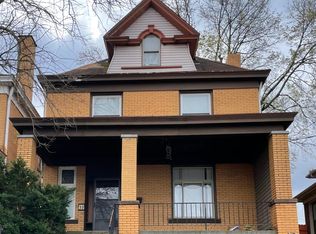 33 Claus Ave, Pittsburgh, PA 15227