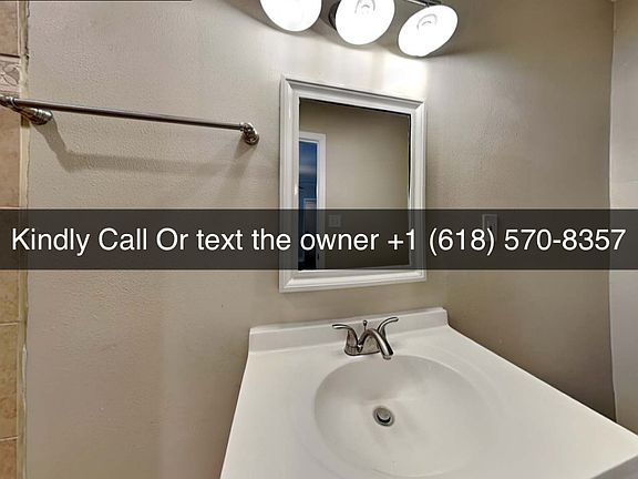 3rd image of 805 Woodleigh Dr