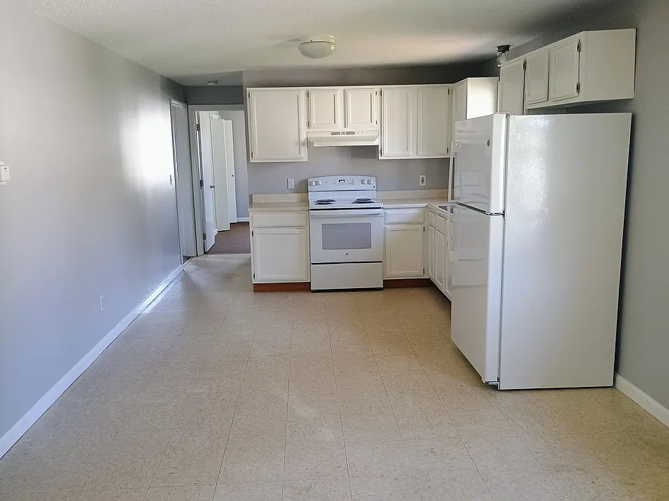 185 High St #2