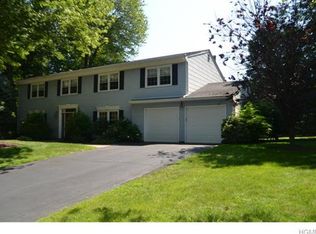 6 Enterprise Ct, Nanuet, NY 10954