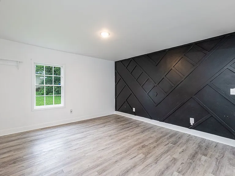 206 Temple Ave — Photo 7