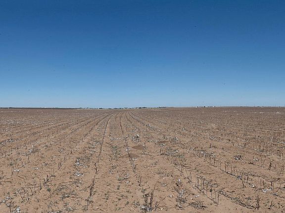 4th image of 1730 S Slide Rd