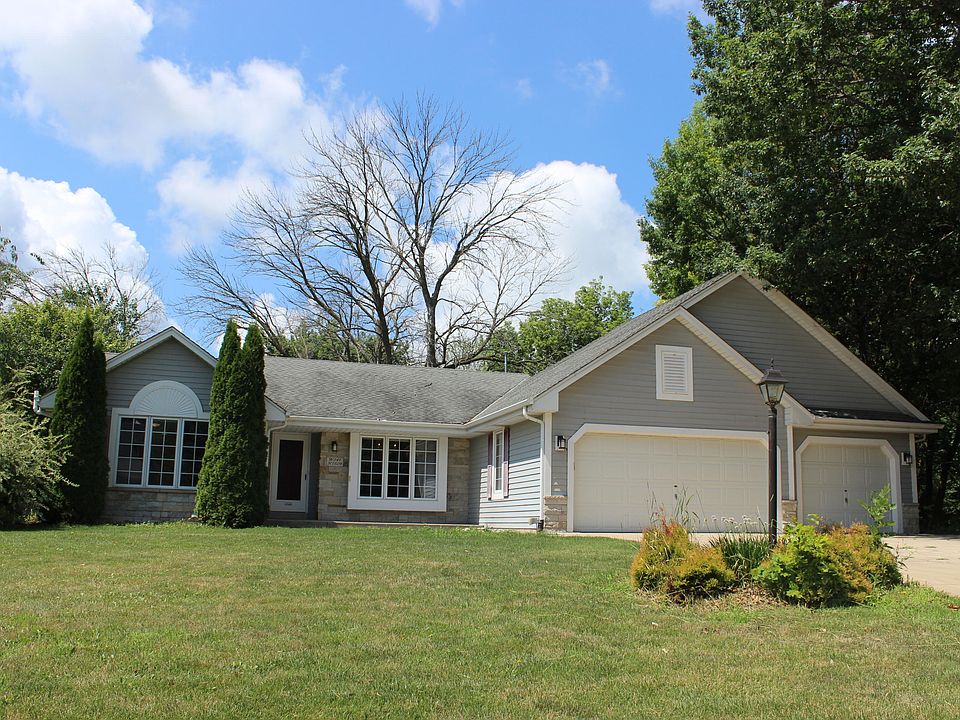1st image of W241N7509 N Woodsview Dr