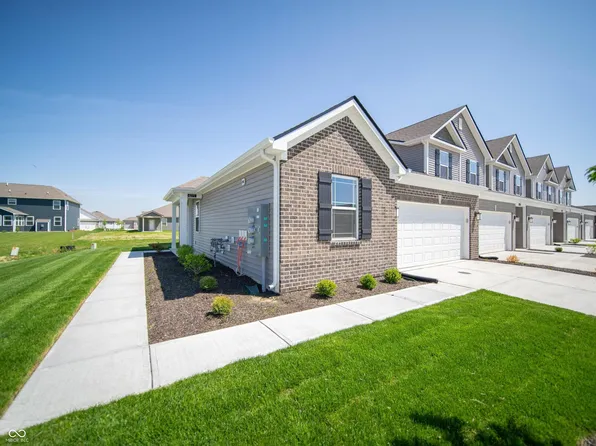 6272 Wasco Dr, Whitestown, IN 46075