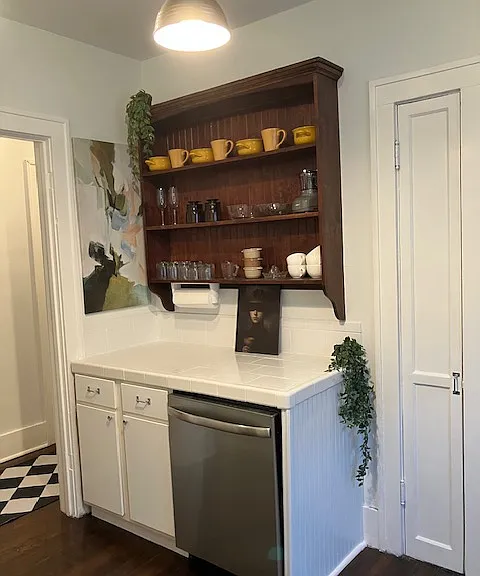 5722 Worth St — Photo 19