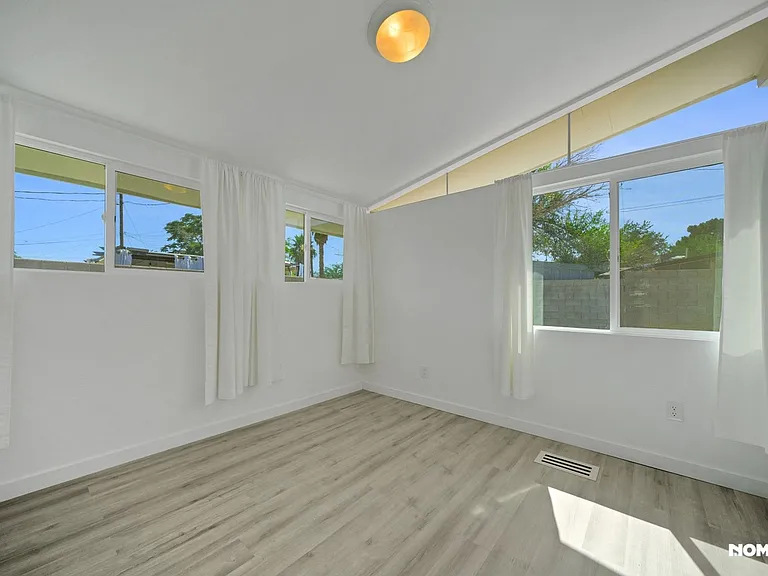 705 Osprey Cir — Photo 23