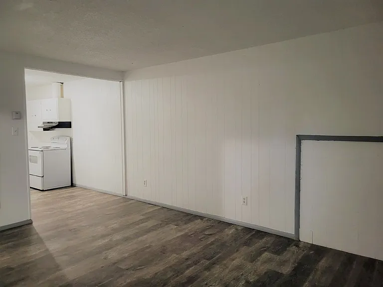 201 Upper Terrace Dr — Photo 8