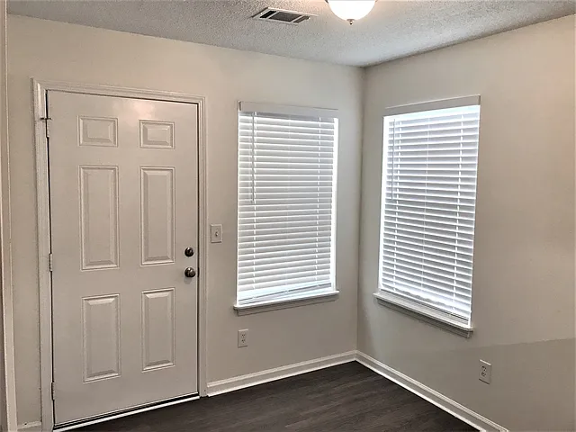 5424 Brickleberry Way — Photo 6
