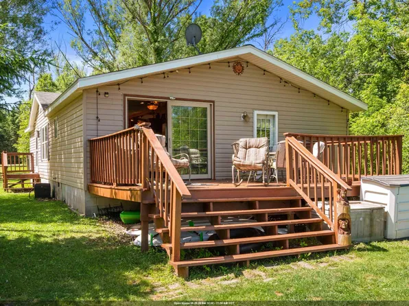 W6576 20th Dr, Wautoma, WI 54982
