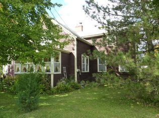 60 W Pleasant St, Bristol, VT 05443