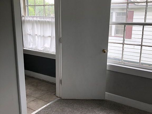 Dressing room/master bath