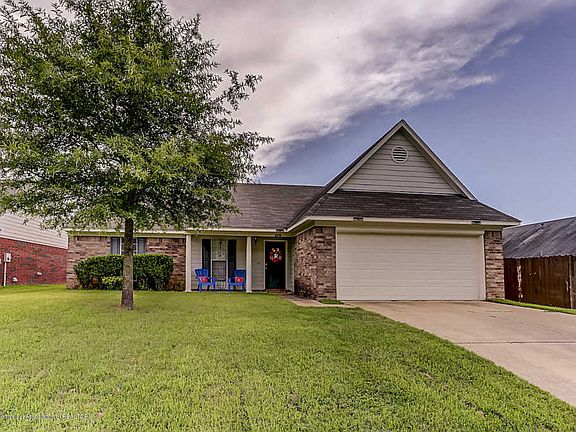 2nd image of 8258 Grayce Dr