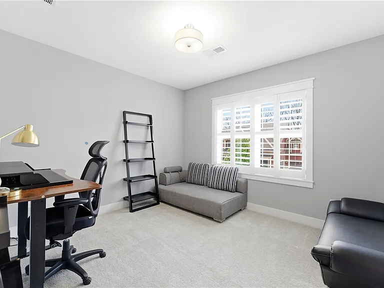 666 Chilliwack Ln — Photo 30