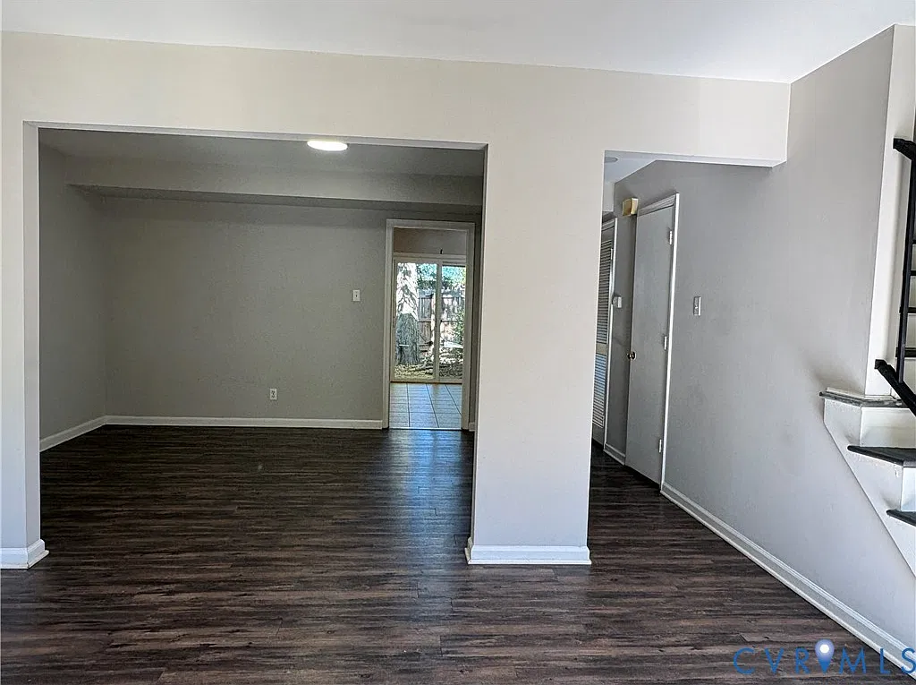 3 bed, 1.5 bath, 1400 sqft, $1,750 — Photo 4