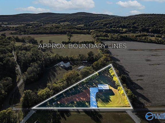 4th image of 356 Sharpes Hollow Rd