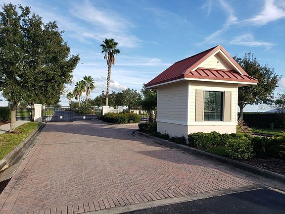 3rd image of 295 SPINNAKER COURT LOT 320