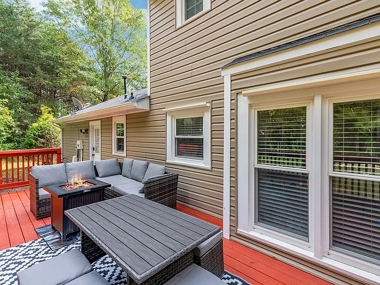 4126 Silver Fox Ct — Photo 31