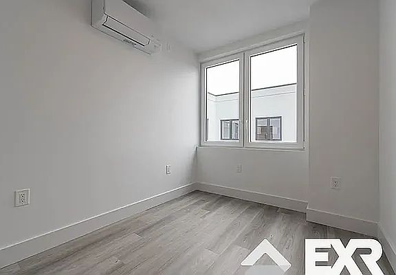 4th image of 1634 Church Ave APT 7G