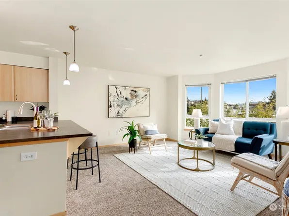 812 5th Avenue N #305, Seattle, WA 98109