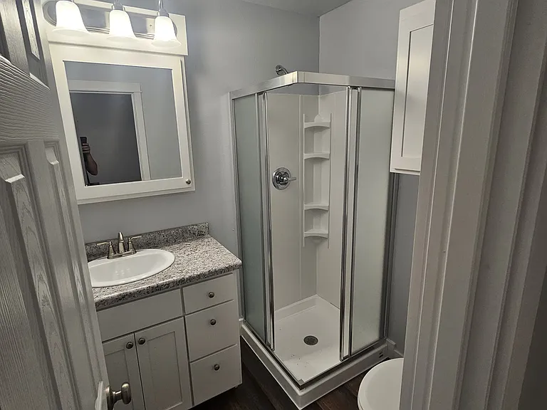 912 Broadway Ave #2 — Photo 6