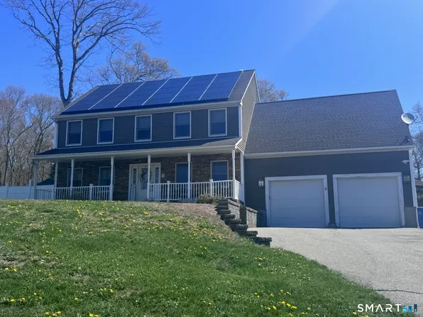 571 Old Colchester Road, Montville, CT 06382