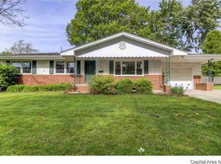 1103 Ruth Pl, Pawnee, IL 62558