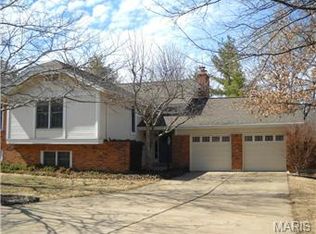 5409 Chapelford Ln, Saint Louis, MO 63119