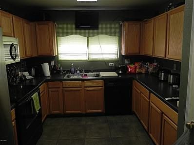 4th image of 2893 E Cherry Hills Dr