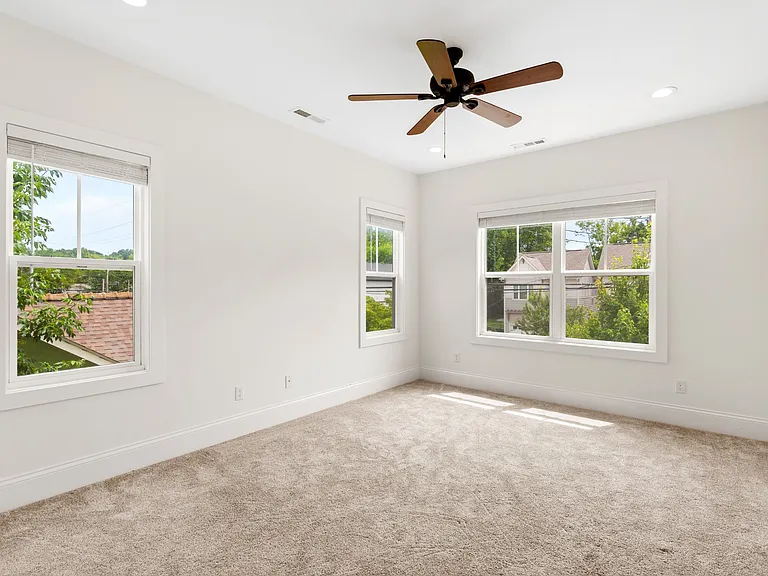 407 Scott Ave #A — Photo 33