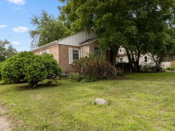 4703 W Villard AVENUE, Milwaukee, WI 53218
