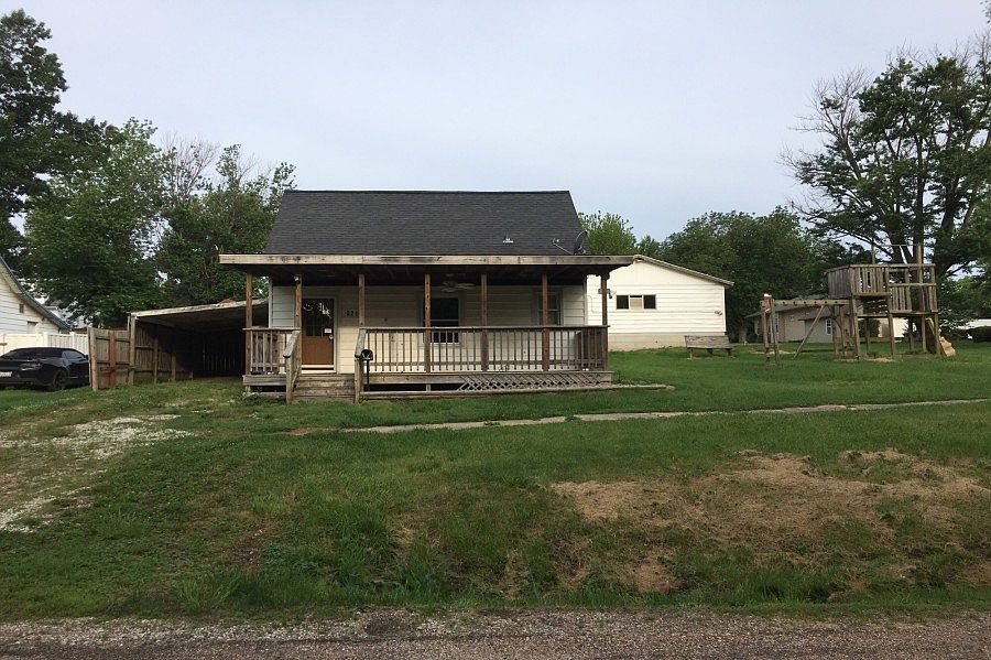 1st image of 521 N Capitol Ave