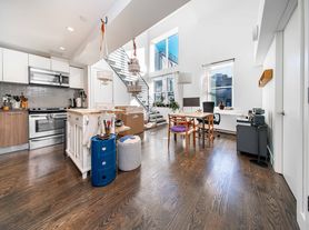 363 Prospect Pl