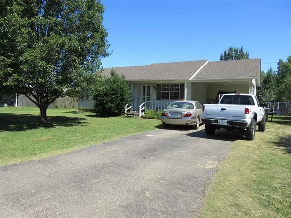 213 Beaverwood Dr, Adamsville, TN 38310