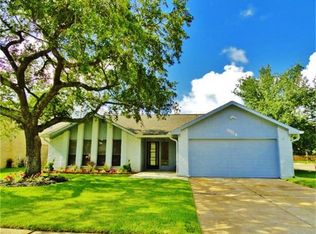 9814 Sageorchard Ln, Houston, TX 77089
