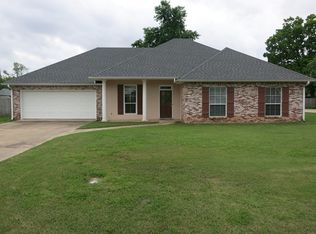 713 Saint Clair Ave, Natchitoches, LA 71457