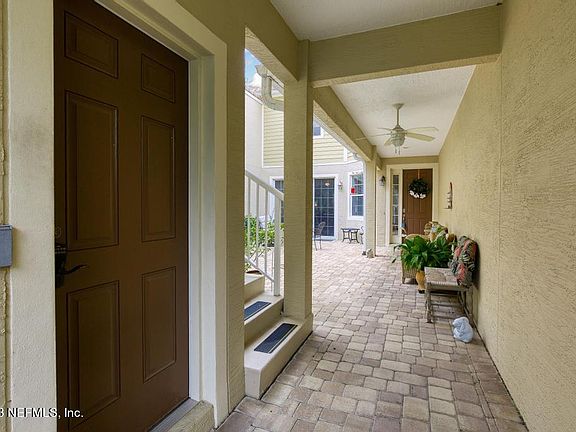 3rd image of 519 HEDGEWOOD Drive
